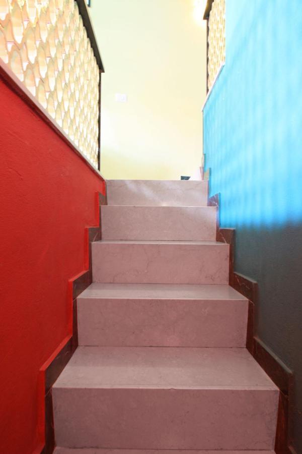 베르나차 Diara, La Casa A Colori Con Terrazzo 아파트 외부 사진